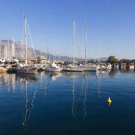 'euphoria Nest' 5min To Beach & Marina+parking Lot * Καλαμάτα
